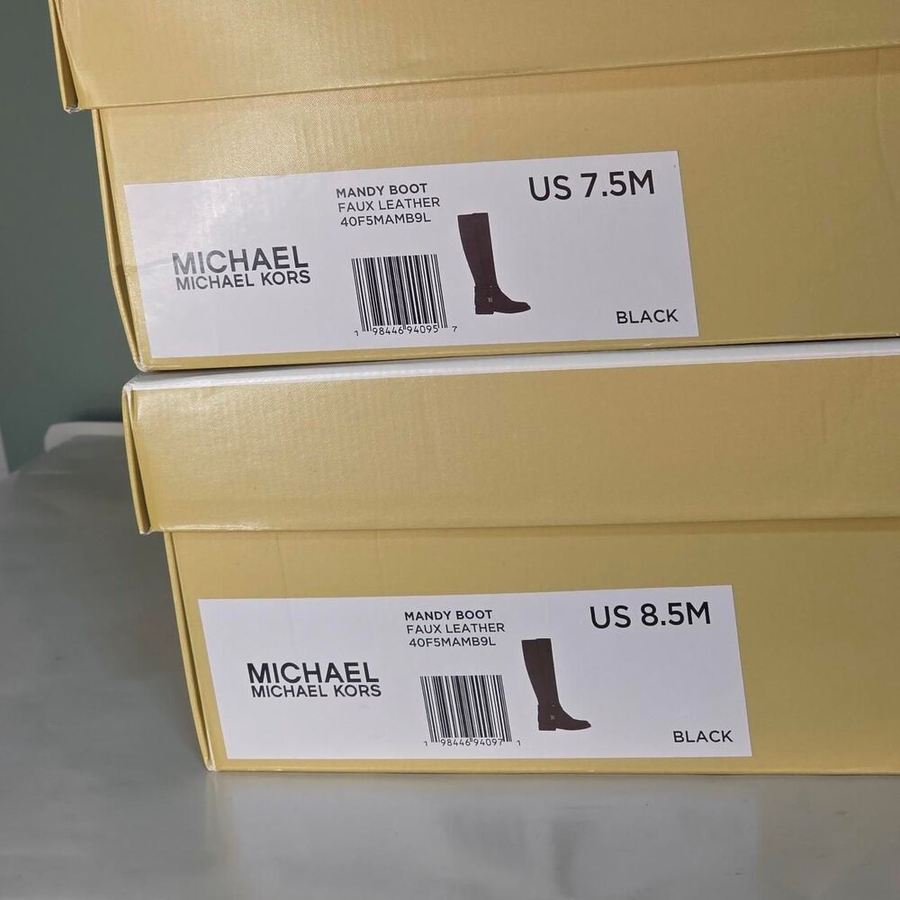 Michael Kors Women's Mandy knee-high boots Size: 8.5 - Picture 8 of 8